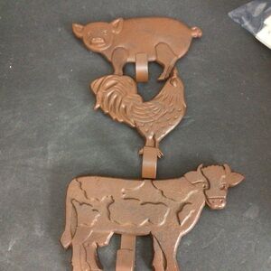 Home Interiors Brown Farm Animal Wall Hooks